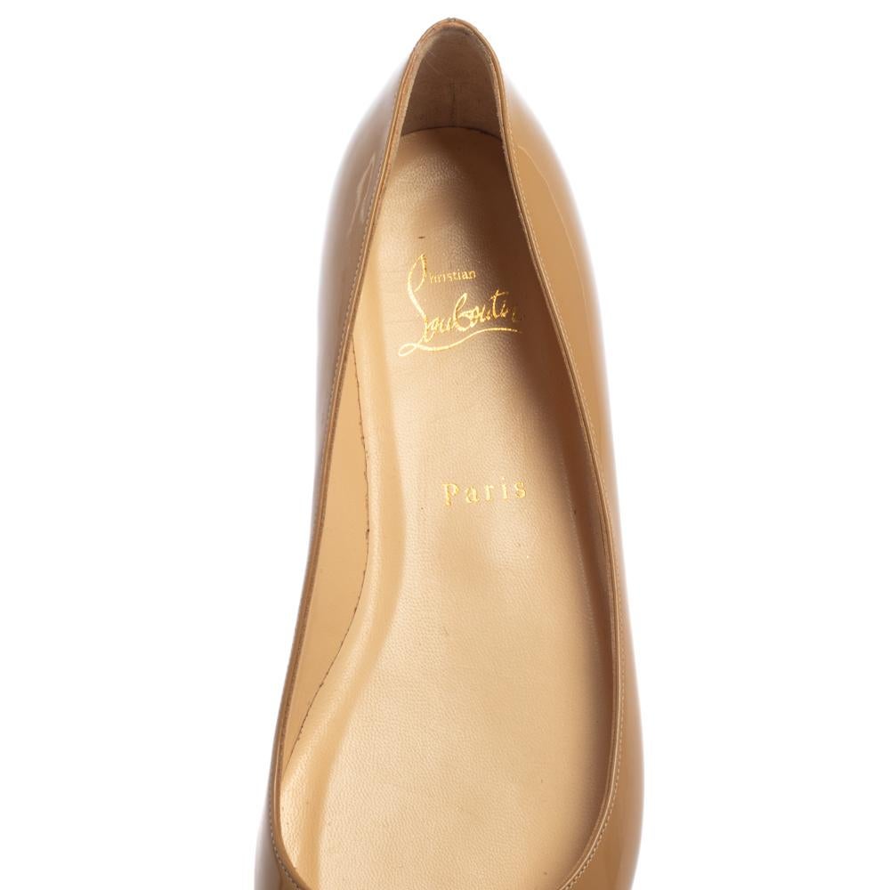 Women's Christian Louboutin Beige Patent Leather Kawai Ballet Flats Size 38.5