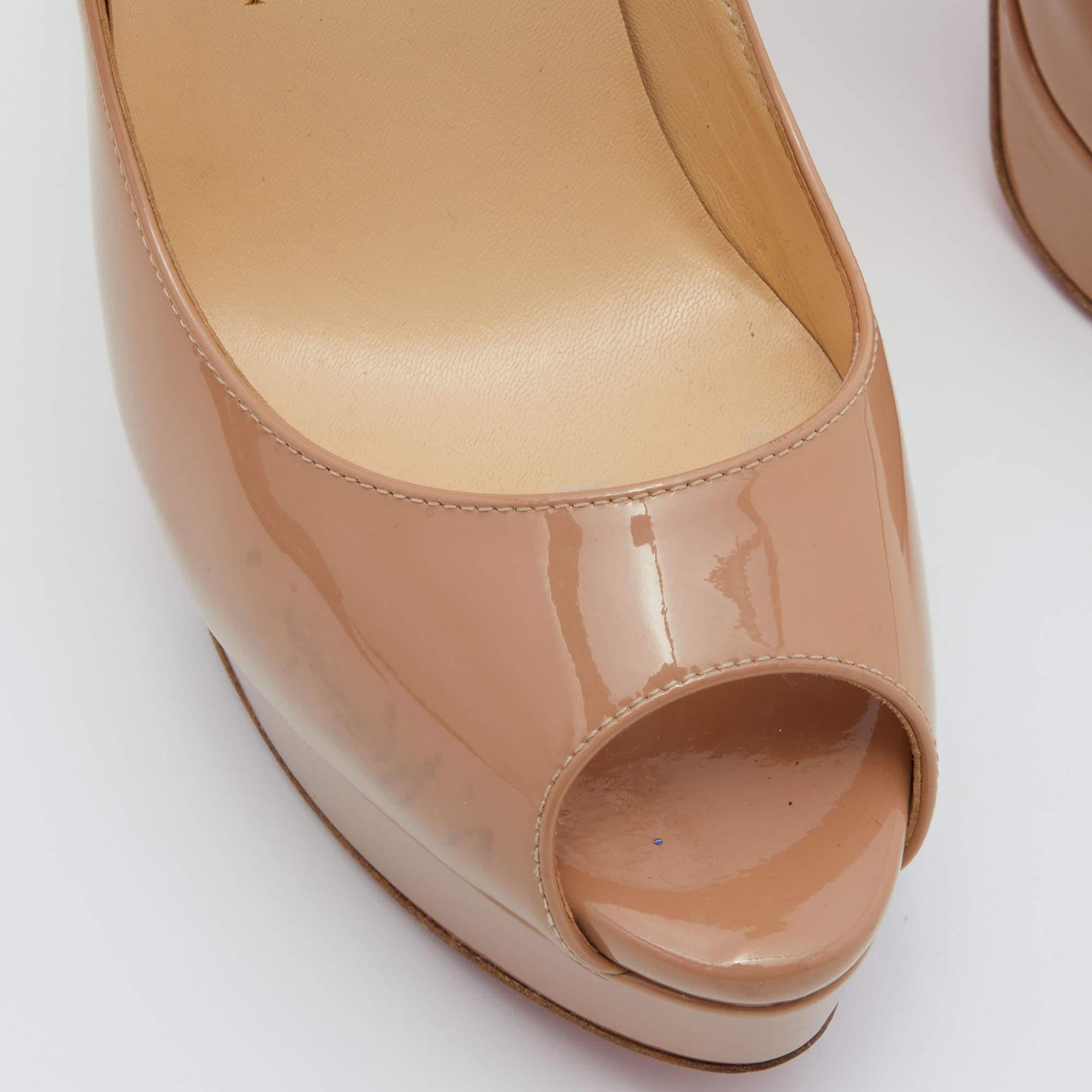 Christian Louboutin Beige Patent Leather Lady Peep Pumps Size 38.5 For Sale 1