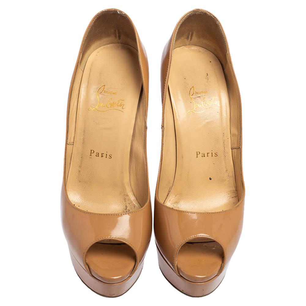 Christian Louboutin Beige Patent Leather Lady Peep Toe Platform Pumps Size 38 In Fair Condition In Dubai, Al Qouz 2