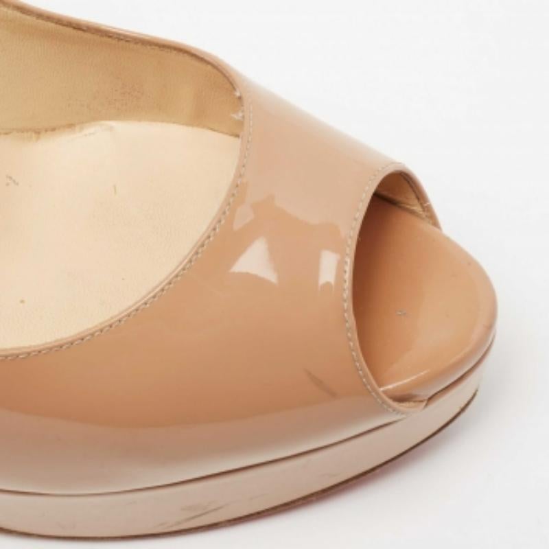 Christian Louboutin Beige Patent Leather Lady Peep Toe Platform Pumps Size 39.5 For Sale 3