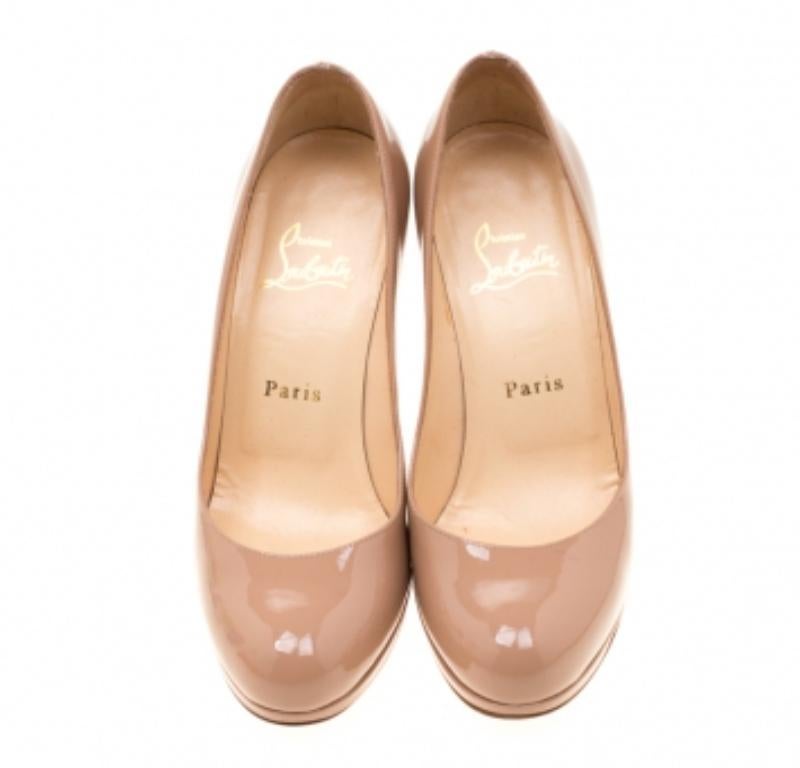 Donna Christian Louboutin Beige Patent Leather Neofilo Platform Pumps Taglia 37 in vendita