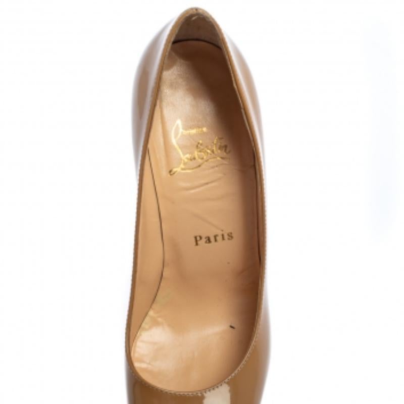 Christian Louboutin Beige Patent Leather Neofilo Pumps Size 36.5 In Fair Condition For Sale In Dubai, Al Qouz 2