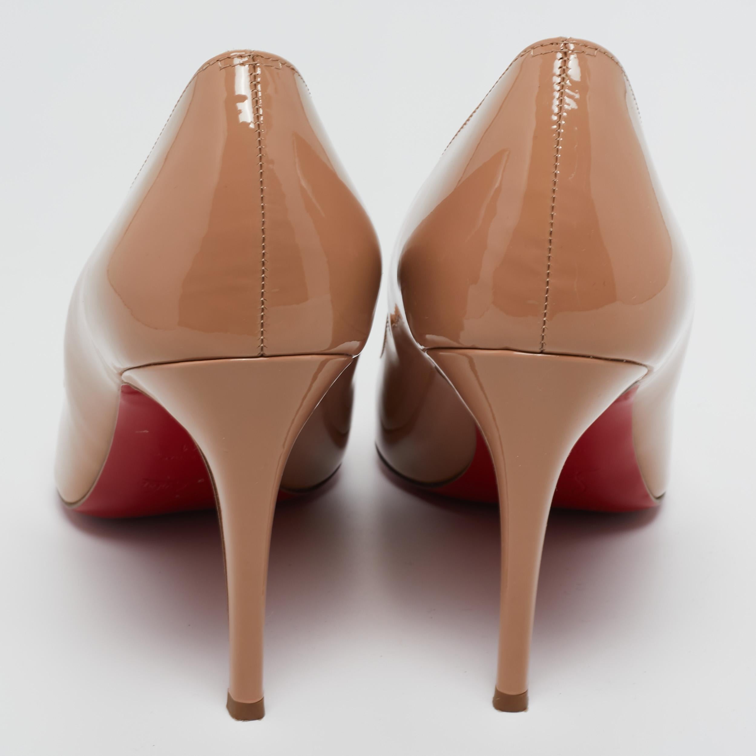 Women's Christian Louboutin Beige Patent Leather Pigalle Pointed Toe Pumps Size 41