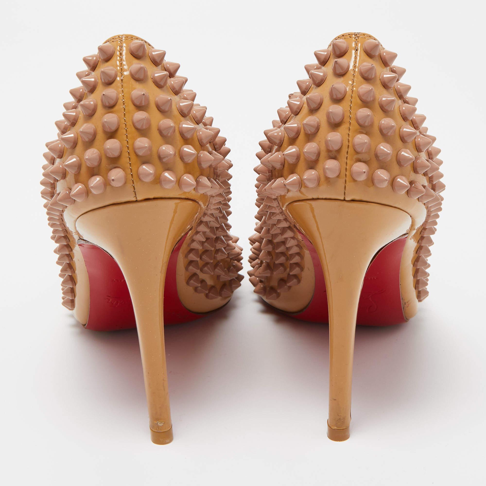 Christian Louboutin Beige Patent Leather Pigalle Spikes Pumps Size 37 For Sale 4