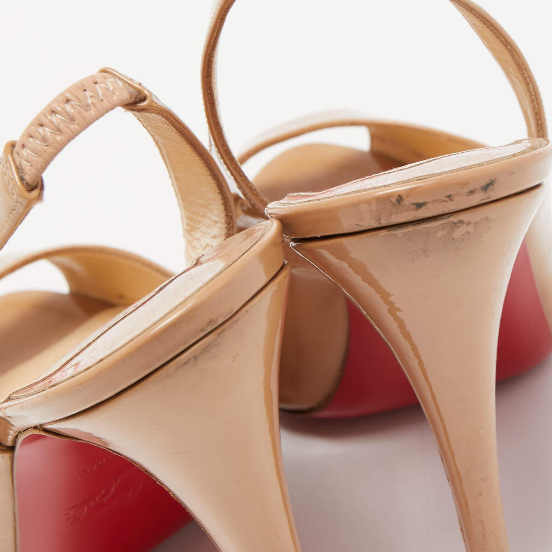 Christian Louboutin Beige Patent Leather Private Number Sandals Size 39 For Sale 3