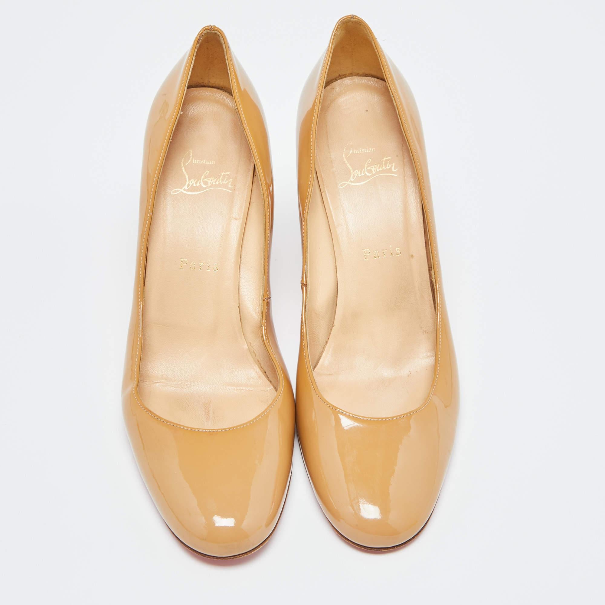 Orange Christian Louboutin Beige Patent Leather Simple Pumps Size 39.5 For Sale