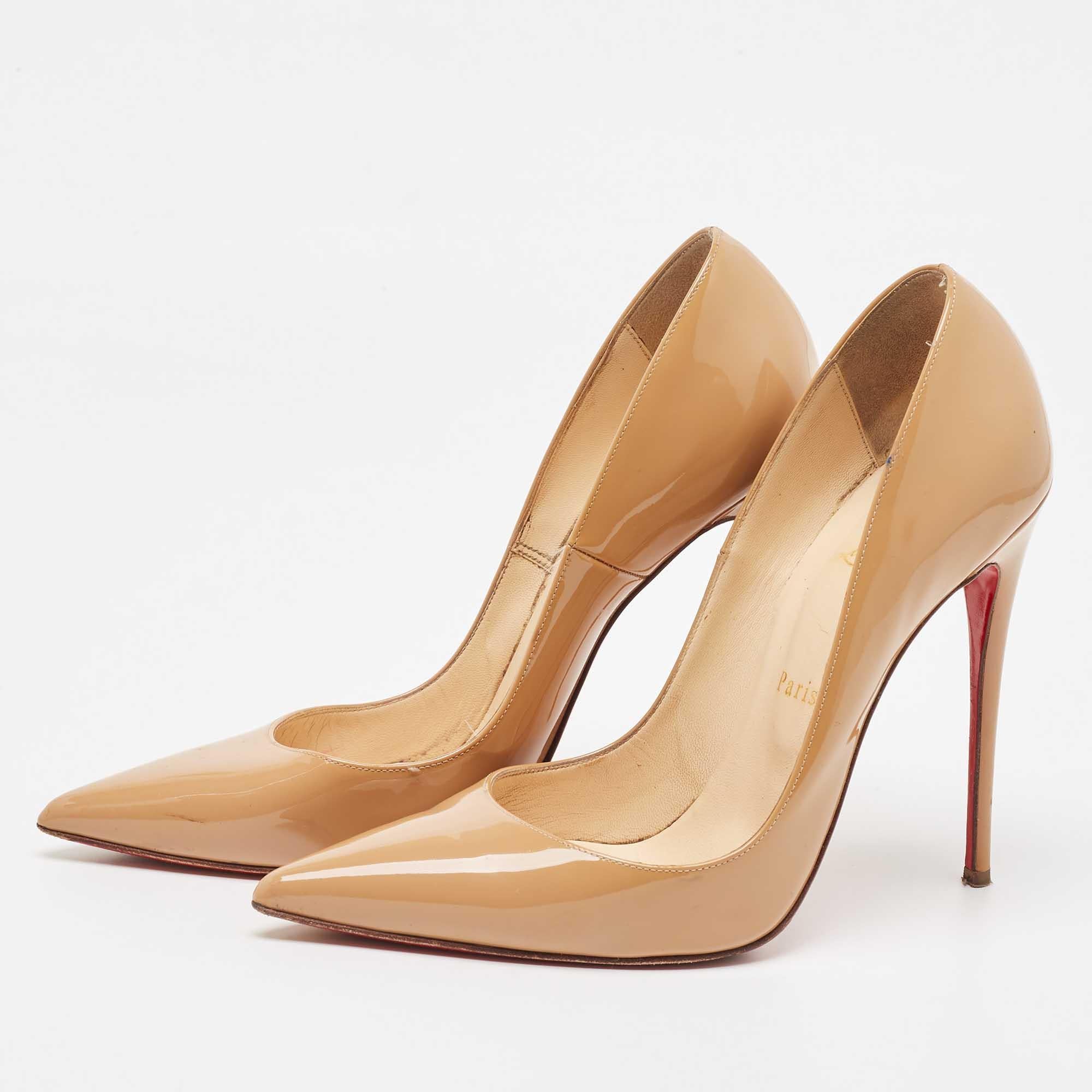 Wonderfully crafted shoes added with notable elements to fit well and pair perfectly with all your plans. Make these Christian Louboutin So Kate pumps yours today!


