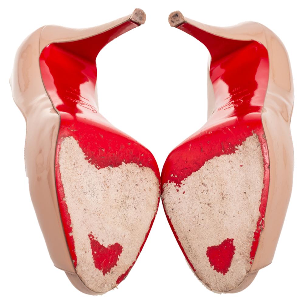 Christian Louboutin Beige Patent Leather Very Prive Pumps Taglia 39 3