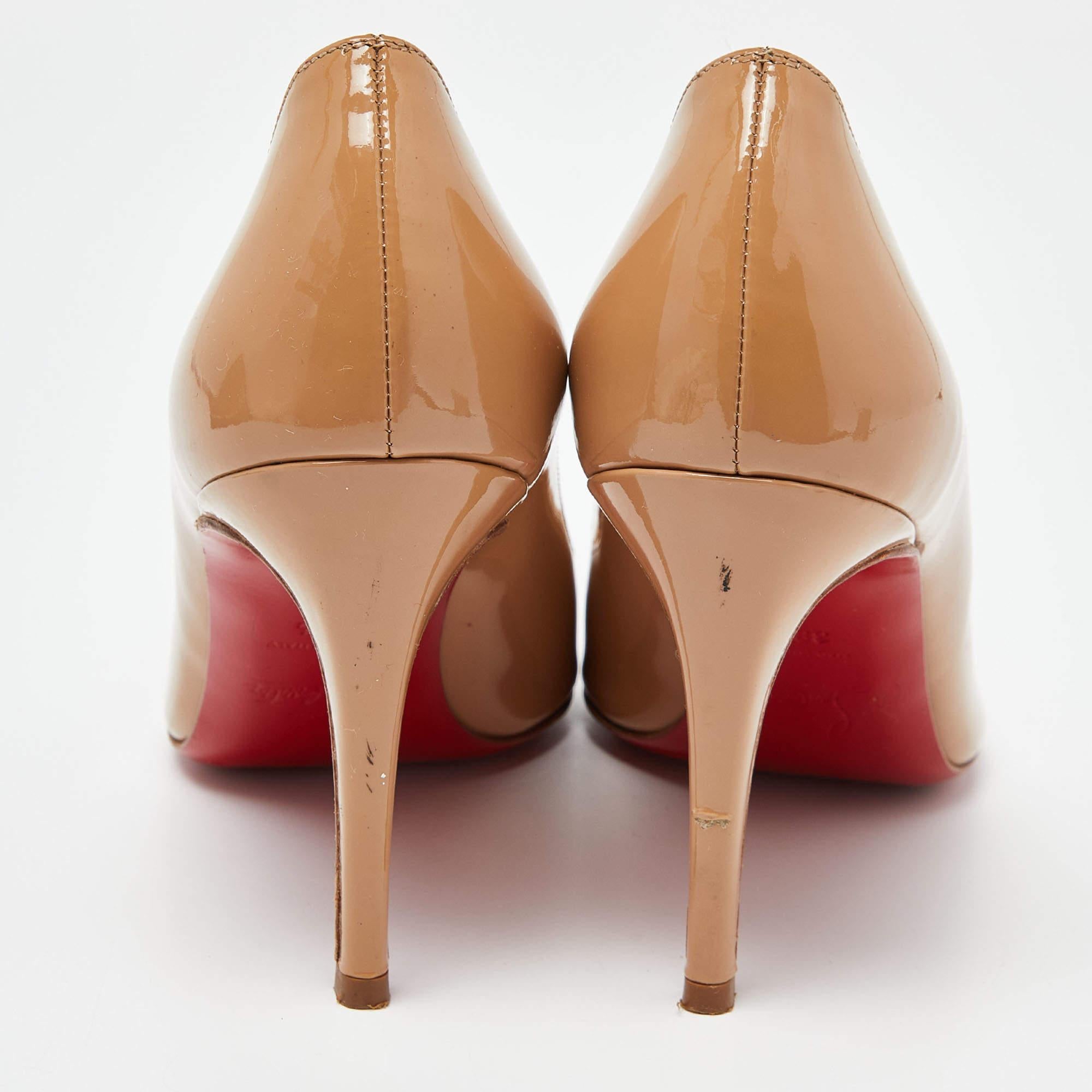 Christian Louboutin Beige Patent Simple Pumps Size 38.5 For Sale 5