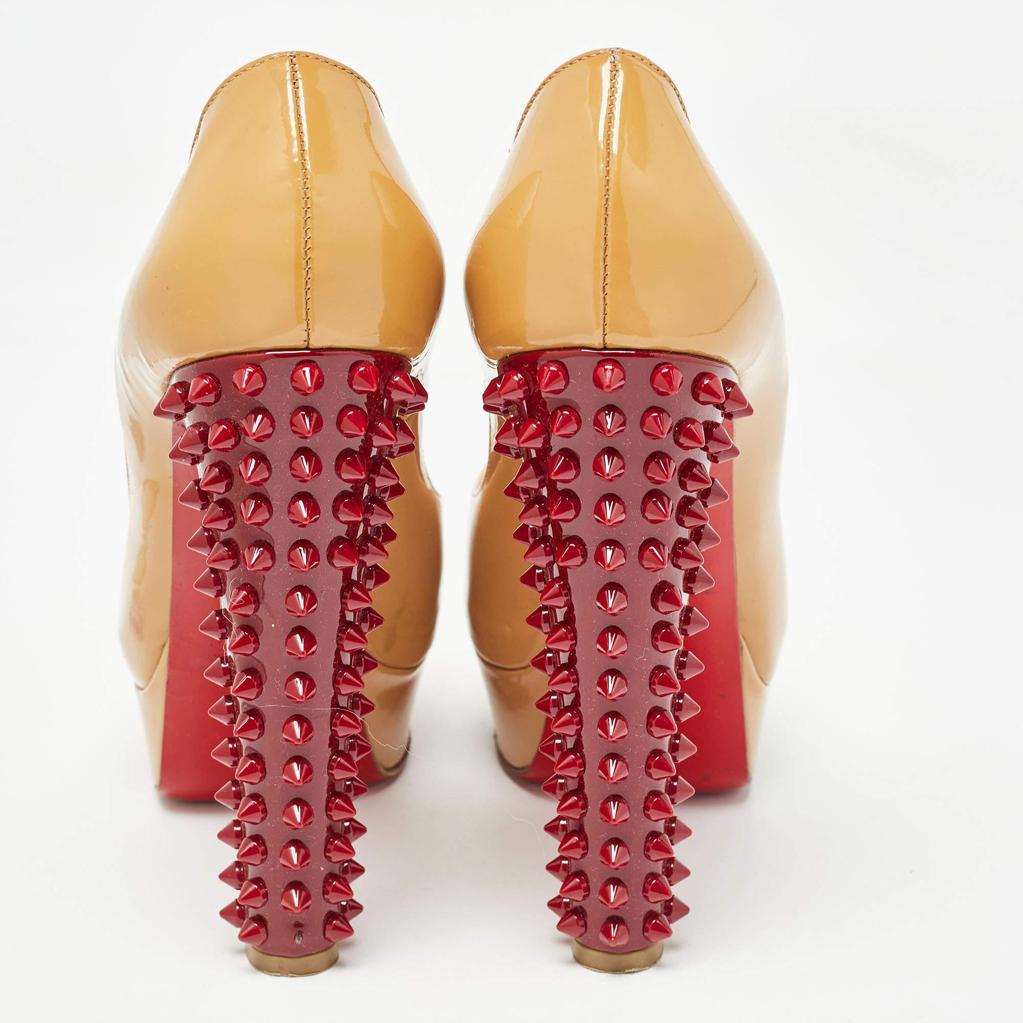 Christian Louboutin Beige Patent Taclou Pumps Size 38 For Sale 1