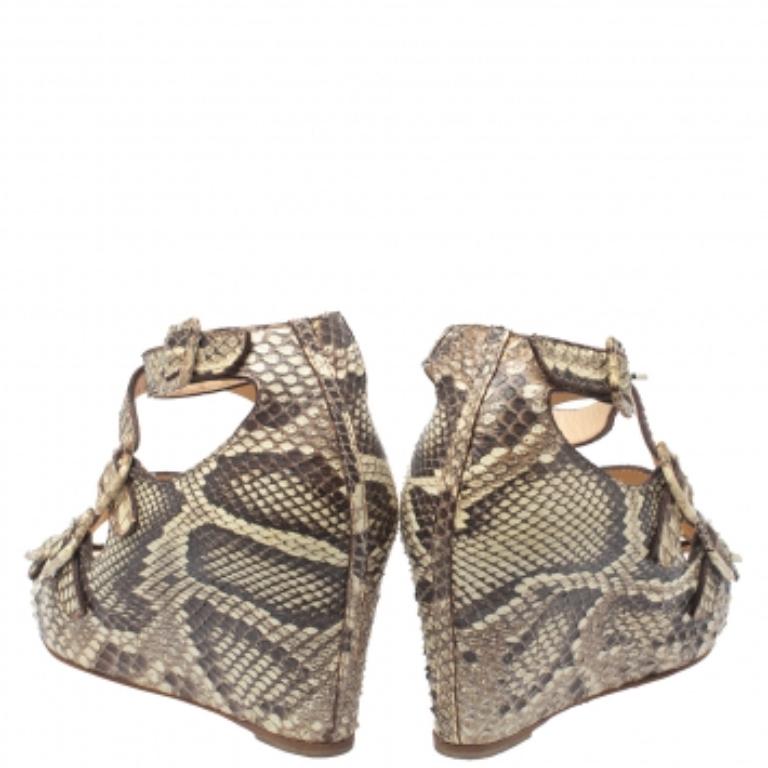 Women's Christian Louboutin Beige Python Caged Buckle Wedge Sandals Size 38 For Sale