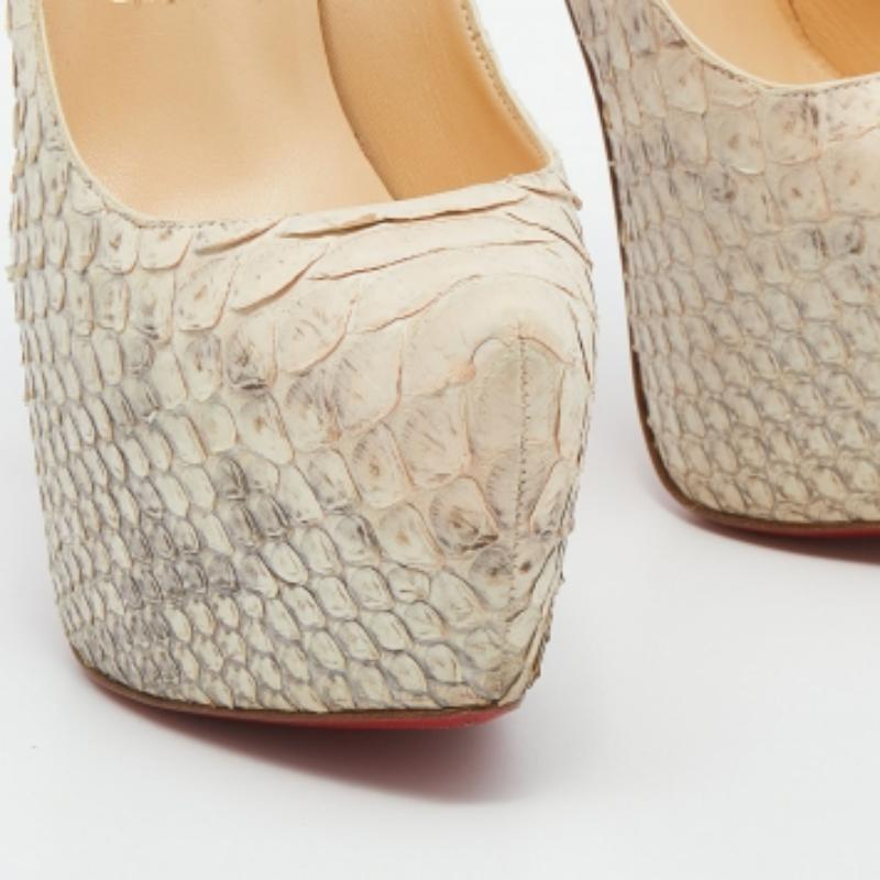 Christian Louboutin Beige Python Leather Daffodile Platform Pumps Size 36 For Sale 3