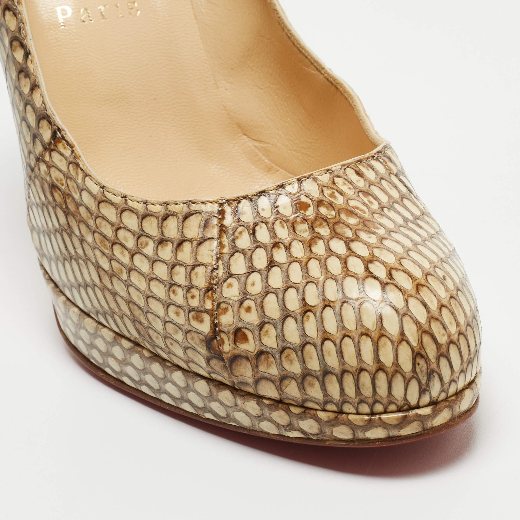 Christian Louboutin Beige Python Leather New Simple Round Toe Pumps Size 36.5 For Sale 4