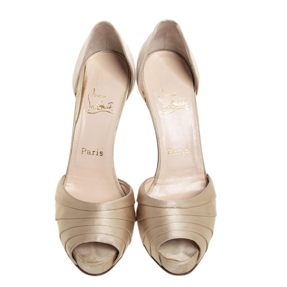 Christian Louboutin Beige Satin Ruffle Detail Peep Toe D'orsay Pumps Size 39 In Good Condition In Dubai, Al Qouz 2