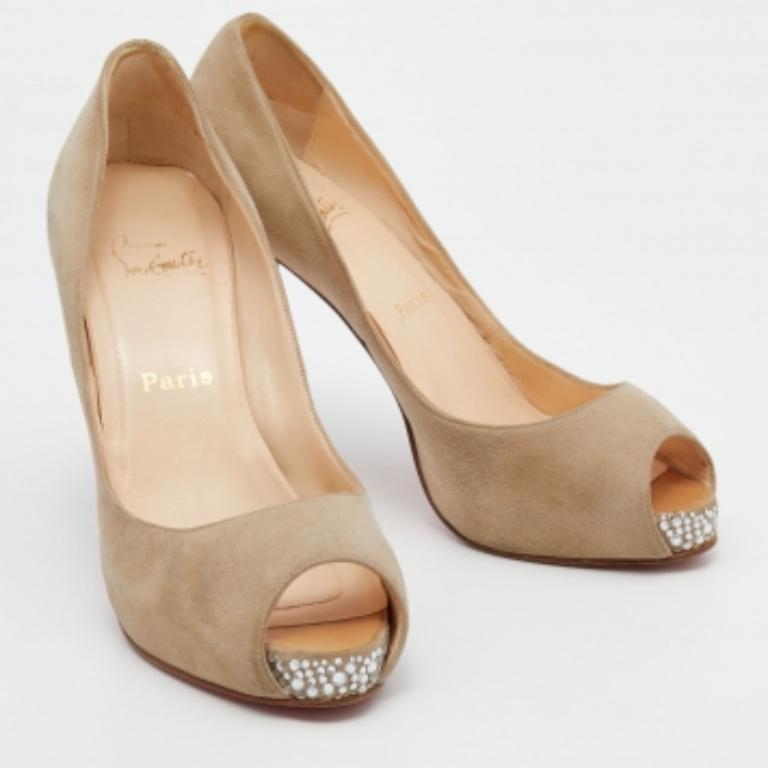 Christian Louboutin Beige Suede Very Prive Crystal Peep Toe Pumps Size 38.5 For Sale 1