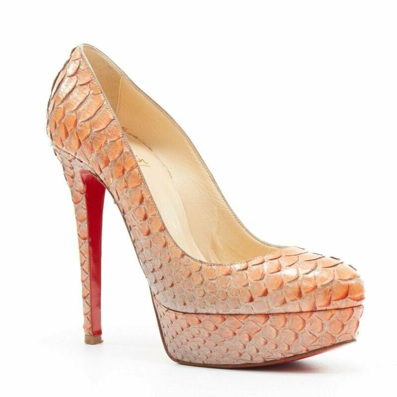 CHRISTIAN LOUBOUTIN Bianca 140 orange genuine scaled almond platform pump EU36.5
Reference: TGAS/A03155
Brand: Christian Louboutin
Material: Leather
Color: Orange
Pattern: Other
Extra Details: Bianca 140. Genuine scaled python leather. Orange and