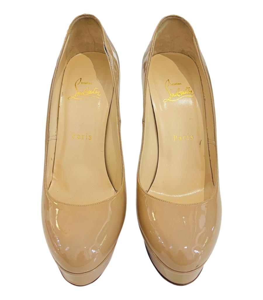 Christian Louboutin Bianca Patent Leather Pumps

Nude platform heels crafted in glossy patent leather.

Detailed with high stiletto heel, round toe and signature red soles. 

Size – 38

Condition – Very Good (General signs of wear,
