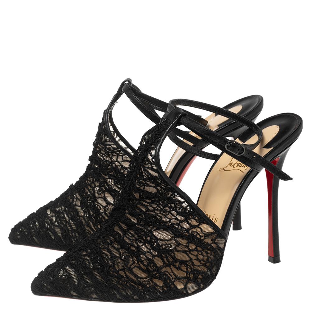 Upgrade your look by adding these Christian Louboutin black pumps to the wardrobe. They are crafted from lace and designed with pointed toes, ankle closure, and 11 cm stiletto heels.

