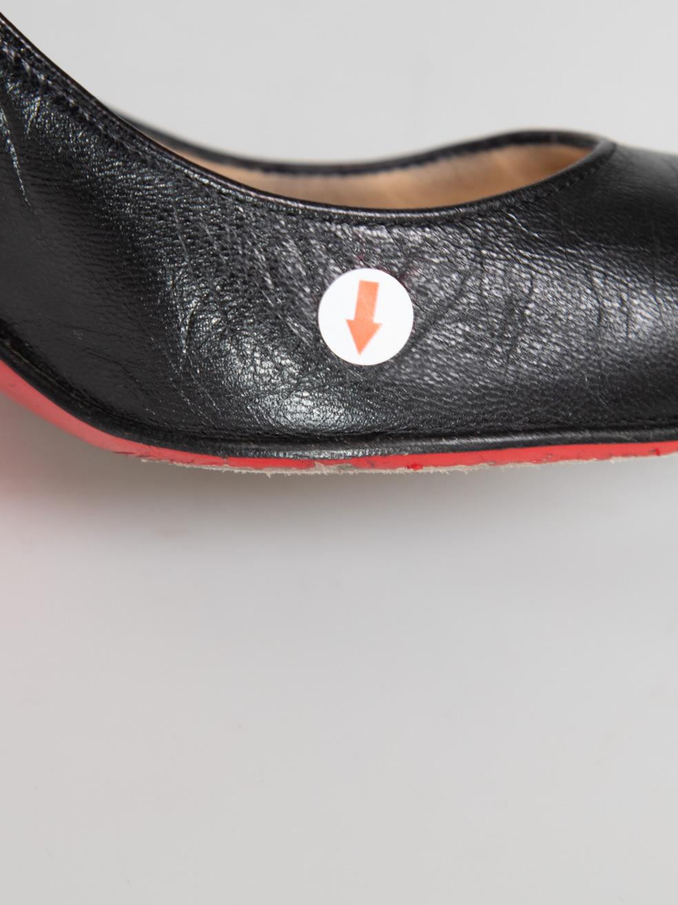 Christian Louboutin Escarpins en cuir noir en forme d'amande Taille IT 37 en vente 3