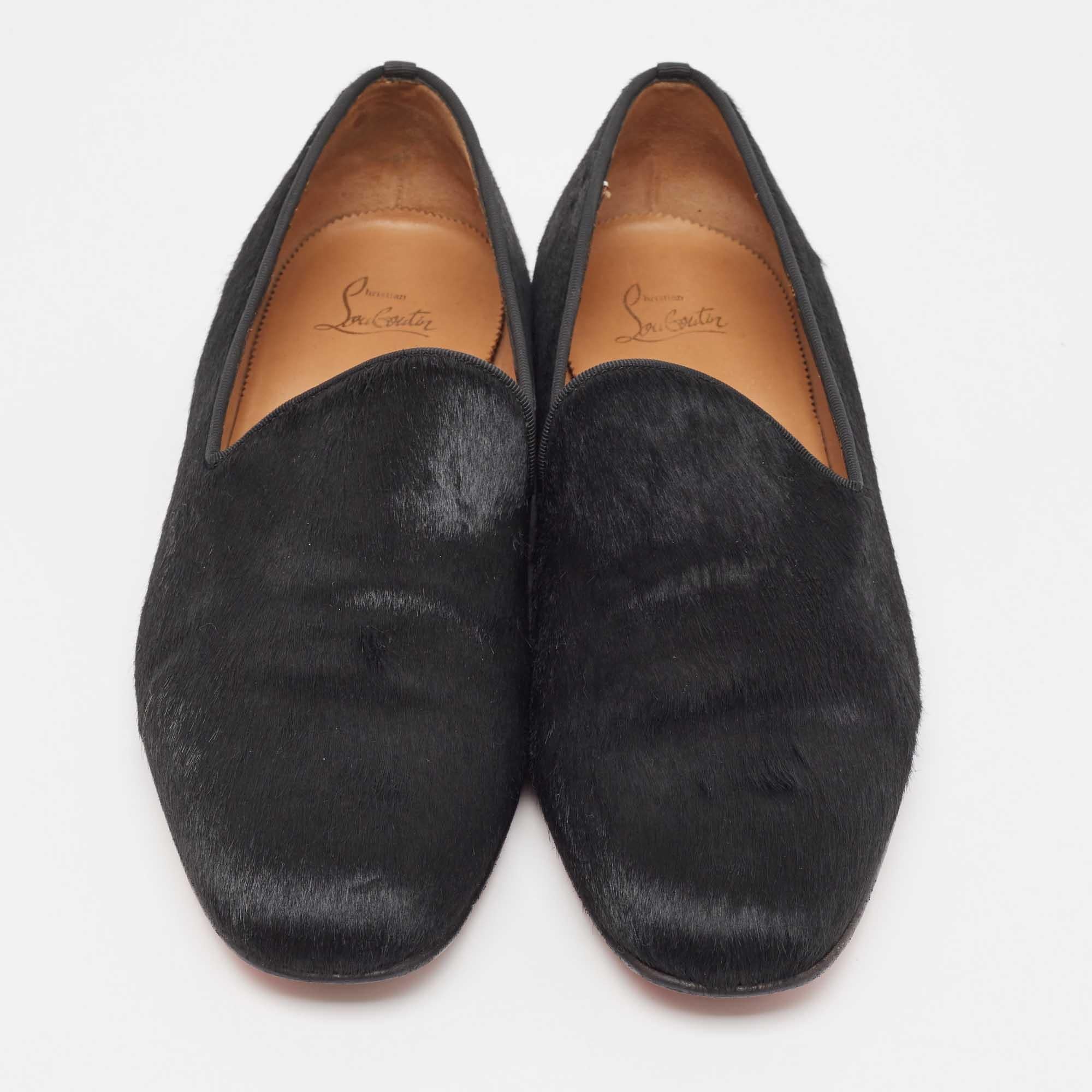 Nero Christian Louboutin, mocassini in pelle di vitello nera taglia 43 in vendita
