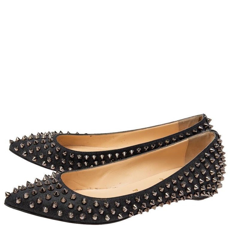Christian Louboutin Black Canvas Pigalle Spike Ballet Flats Size 37 at  1stDibs | ballerina a pigalle, christian louboutin flats with spikes