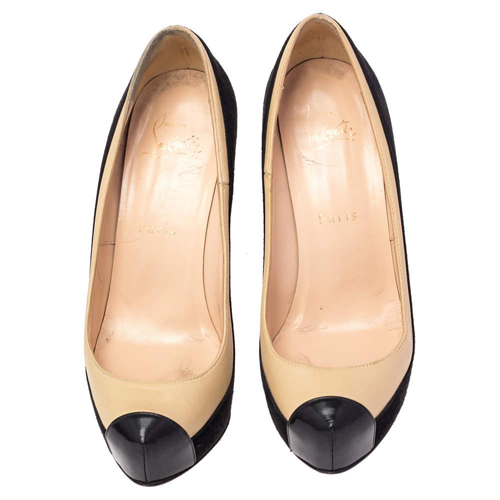 Christian Louboutin Black/Cream Suede and Leather Mago Platform Pumps Size 35.5 In Fair Condition In Dubai, Al Qouz 2