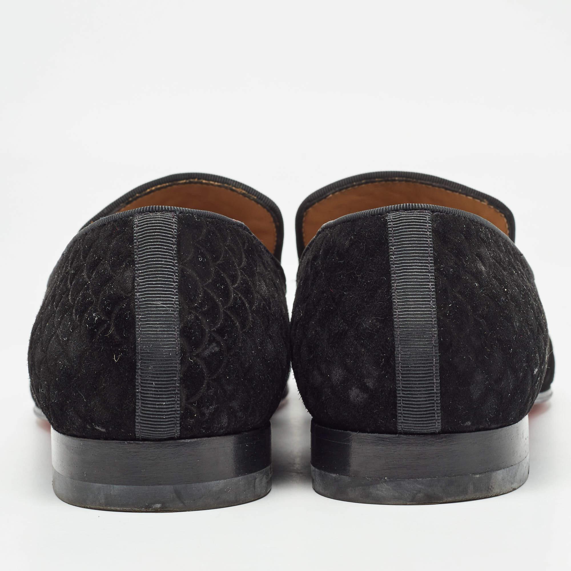 Christian Louboutin Chaussons de smoking en daim gaufré pissenlit noir Taille 42.5 Pour hommes en vente