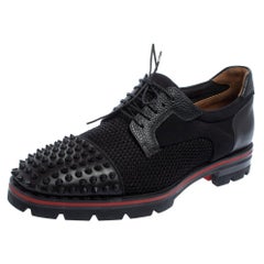 Christian Louboutin Schwarz Stoff und Leder Luis Spikes Cap Toe Derby Größe 42