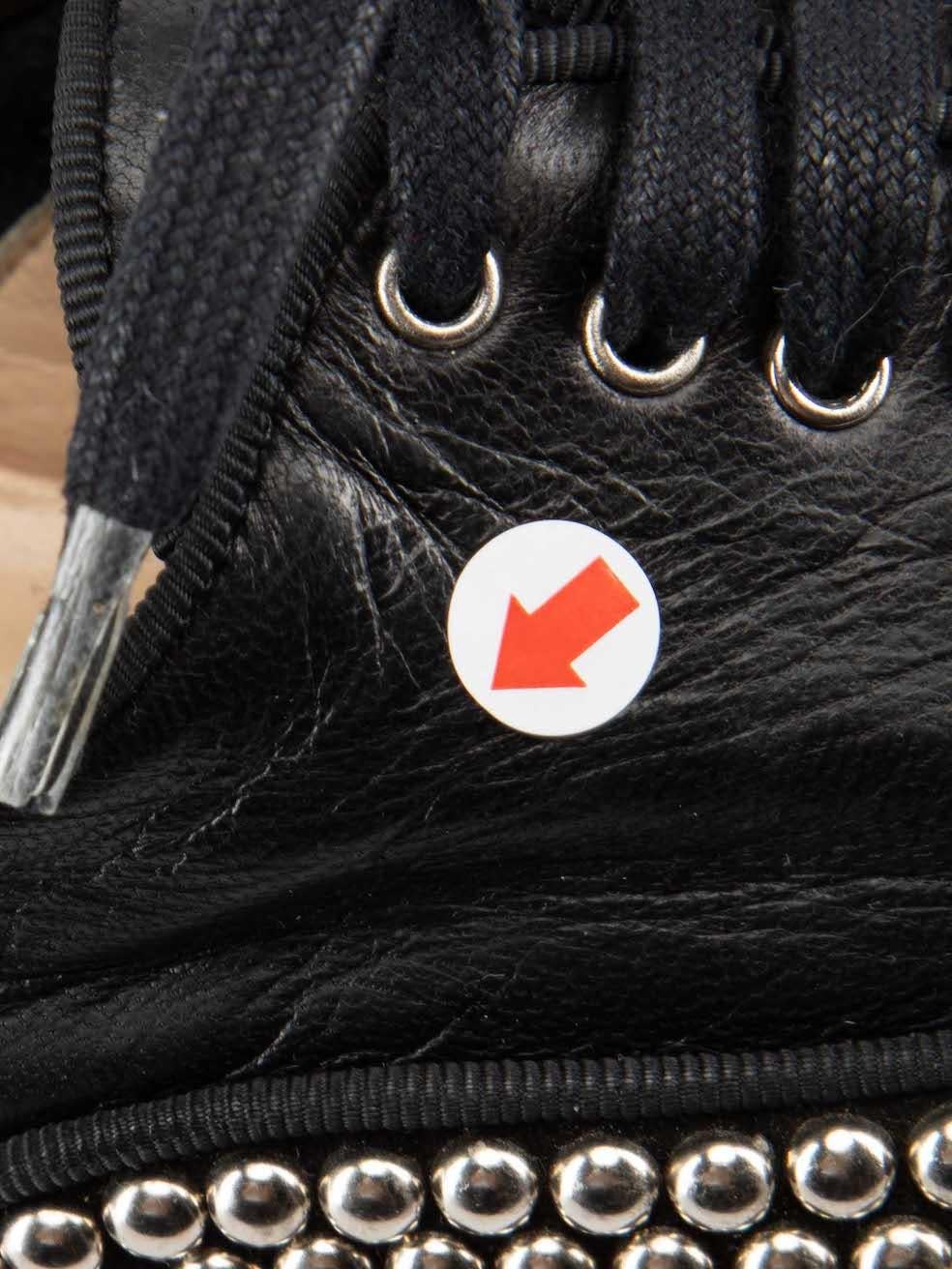 Christian Louboutin Schwarz Fred Clous Oxfords mit Nieten Größe IT 36 im Angebot 4