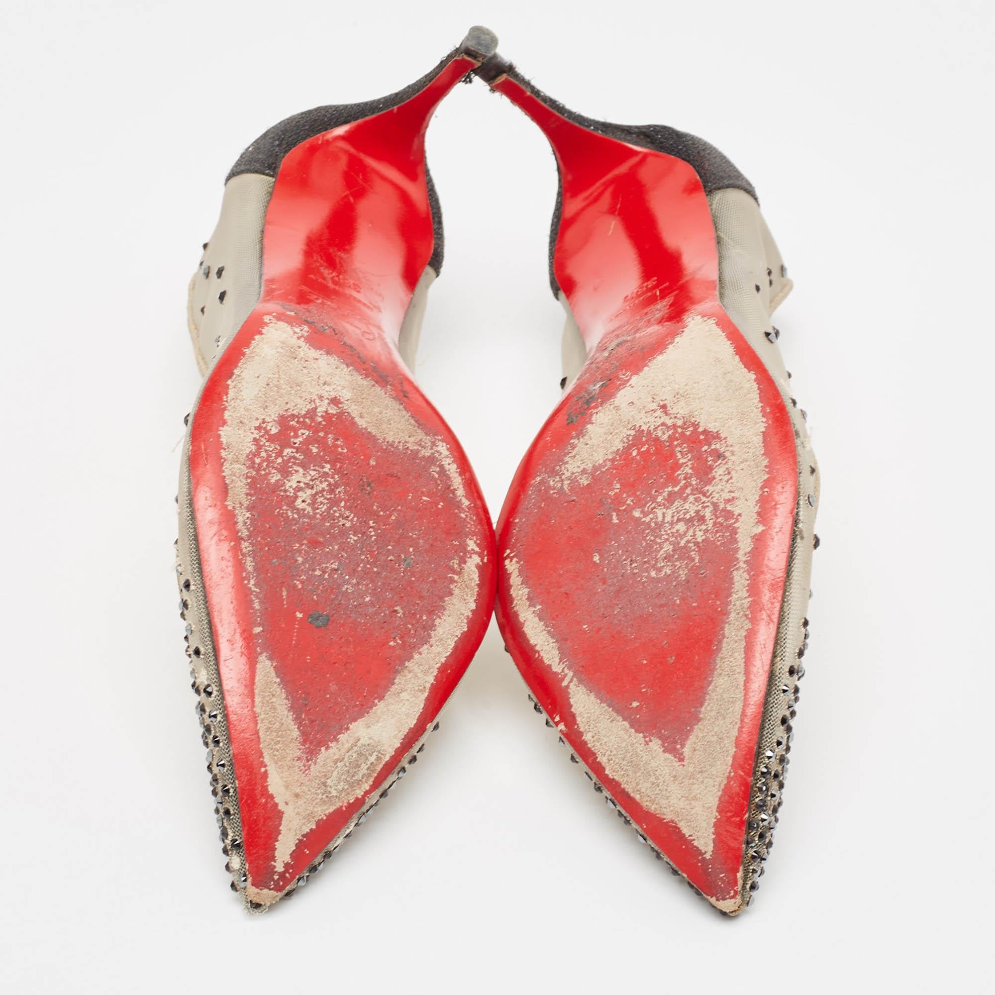 Christian Louboutin Black Glitter Fabric and Mesh Follies Strass Pumps Size 38.5 For Sale 1