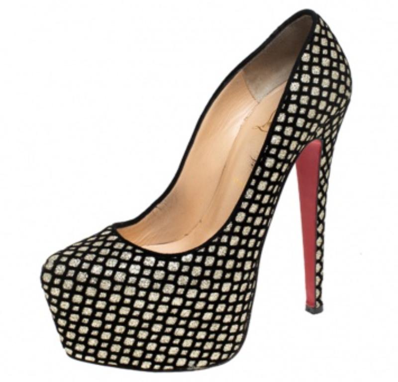 Christian Louboutin Noir/Or Floque Suede Daffodile Platform Pumps Size 38.5 Pour femmes en vente