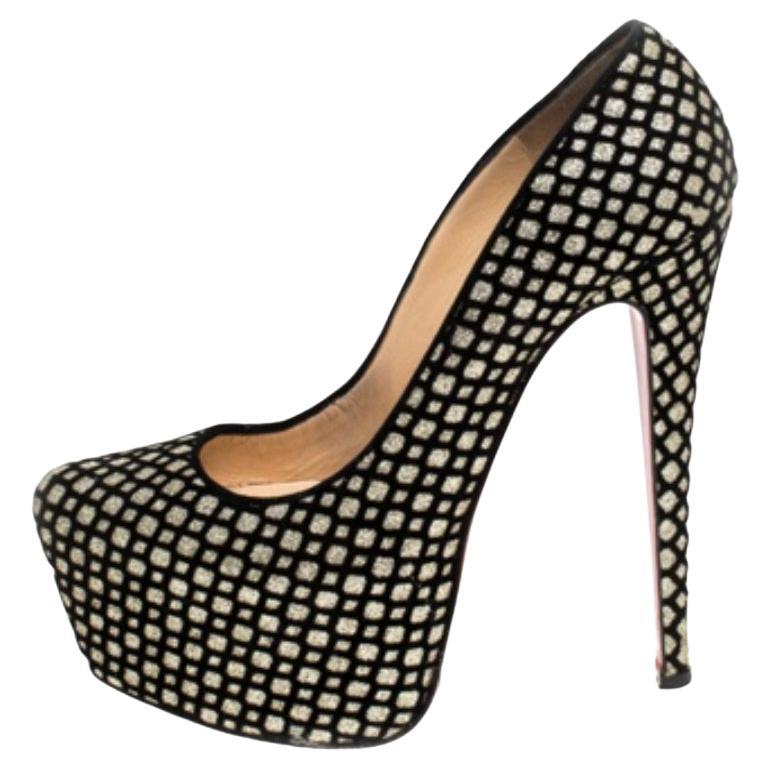 Christian Louboutin Noir/Or Floque Suede Daffodile Platform Pumps Size 38.5 en vente