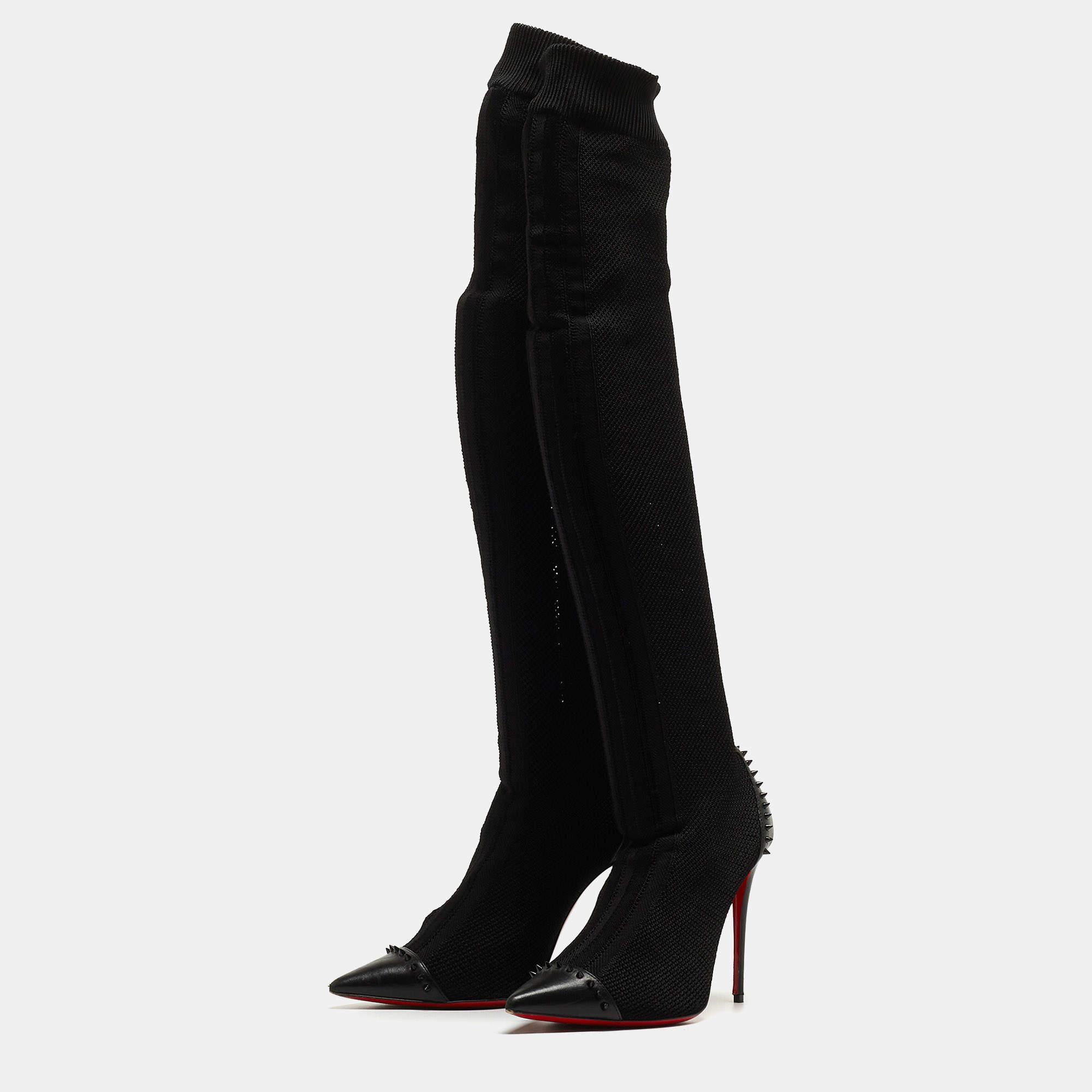 Gli stivali sono un elemento essenziale del tuo guardaroba  e questi stivali  realizzato con materiali di alta qualità  sono un'ottima scelta. Offre il meglio del comfort e dello stile  Questo paio di scarpe dalla suola robusta sarebbe perfetto con