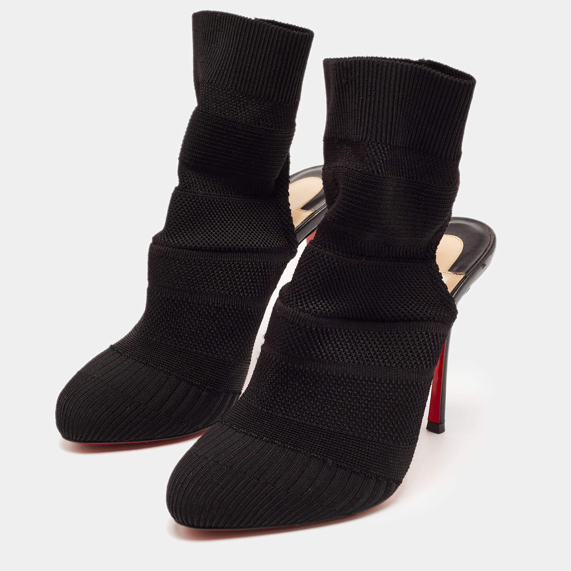 Christian Louboutin Black Knit Fabric Cheminetta Ankle Boots Size 39 In Good Condition For Sale In Dubai, Al Qouz 2