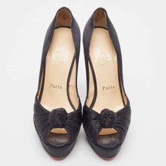 Christian Louboutin Schwarze geknotete Satin Peep Toe Plateau Pumps mit Peep Toe Größe 37