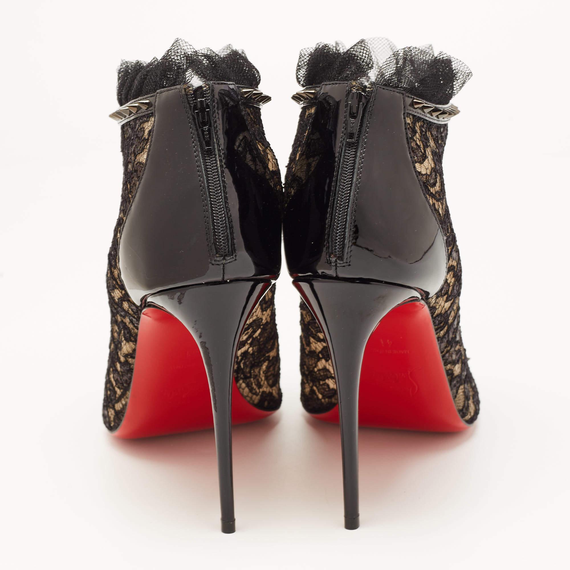 Christian Louboutin Black Lace and Patent Leather Juliettra Booties Size 41 For Sale 2