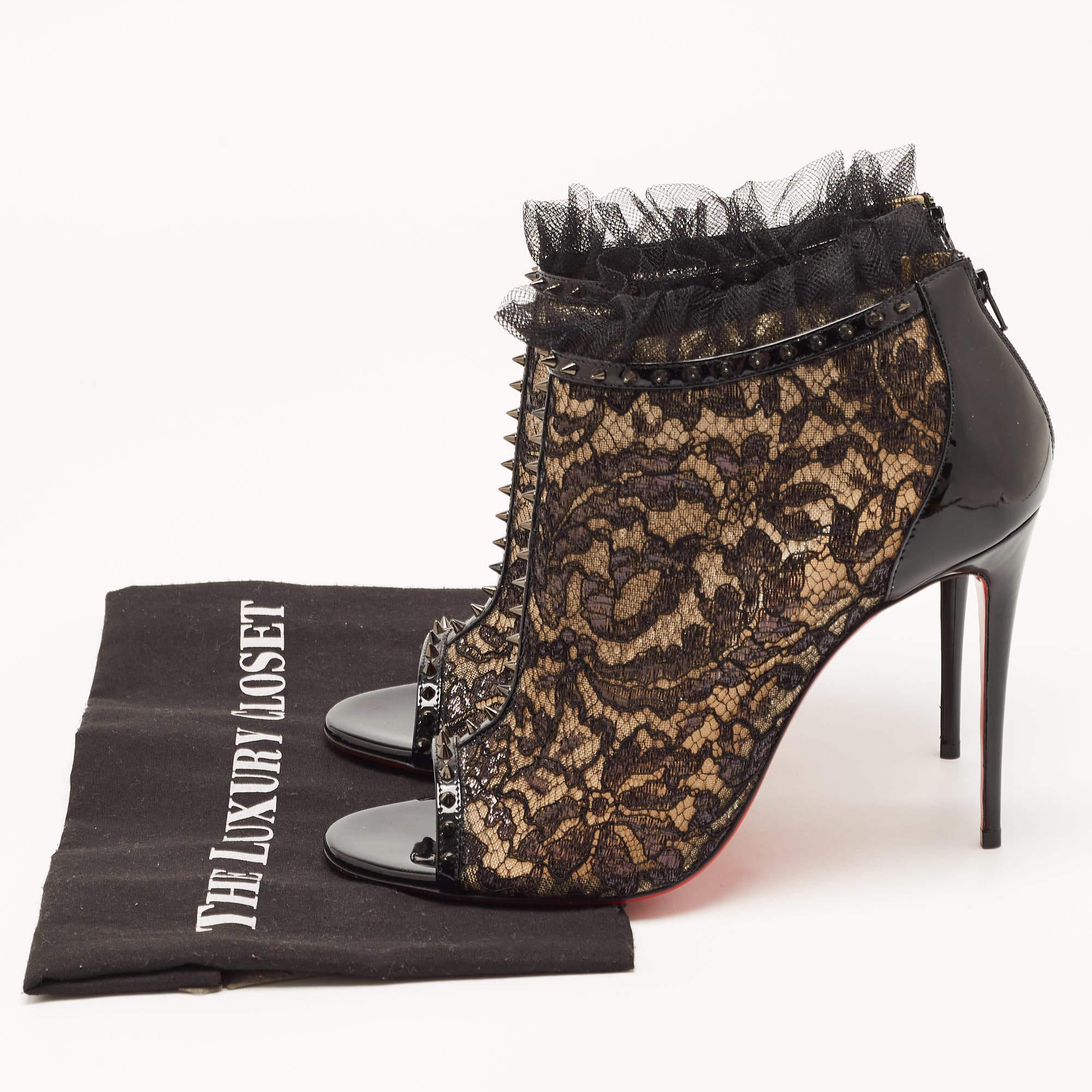 Christian Louboutin Black Lace and Patent Leather Juliettra Booties Size 41 For Sale 5
