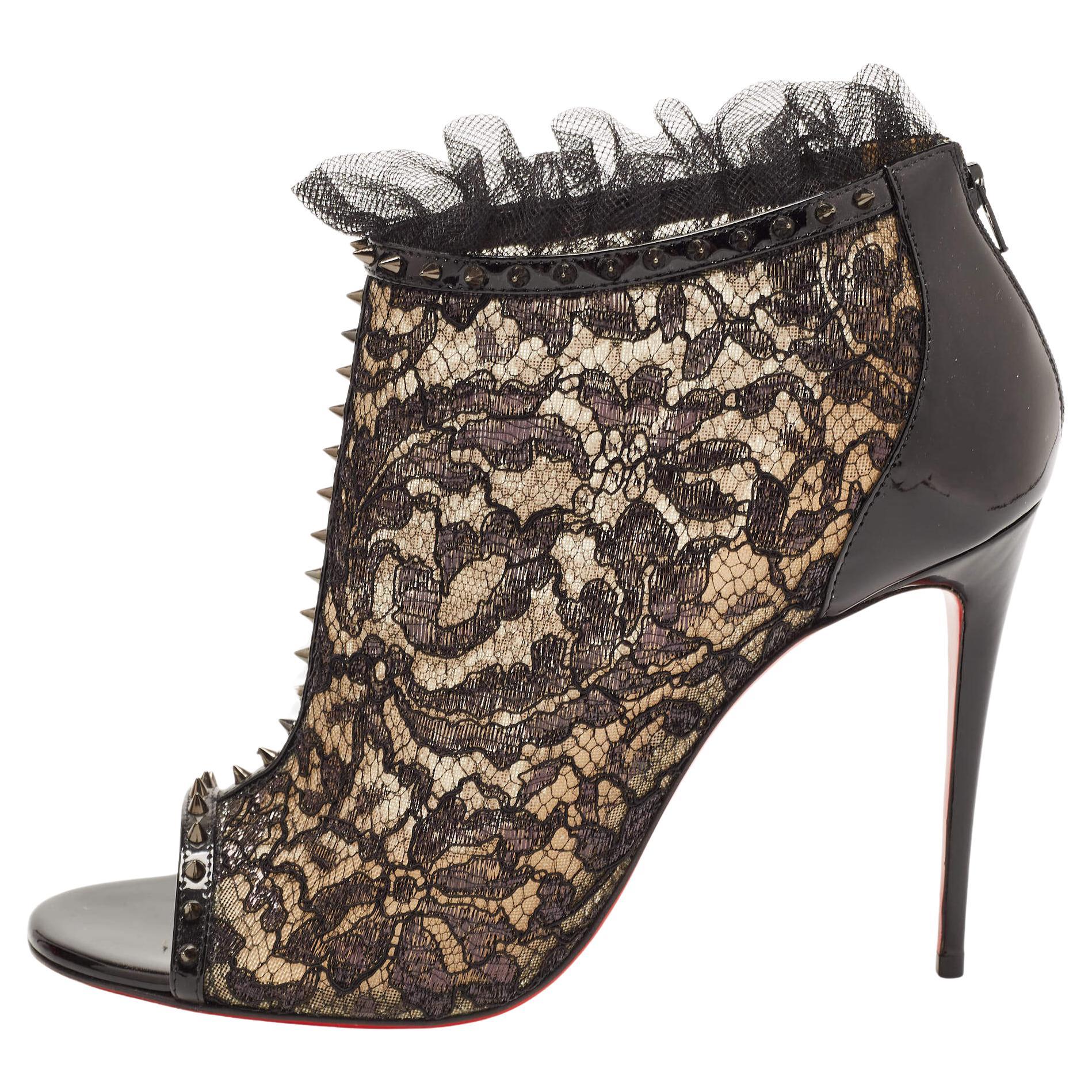Christian Louboutin Black Lace and Patent Leather Juliettra Booties Size 41 For Sale