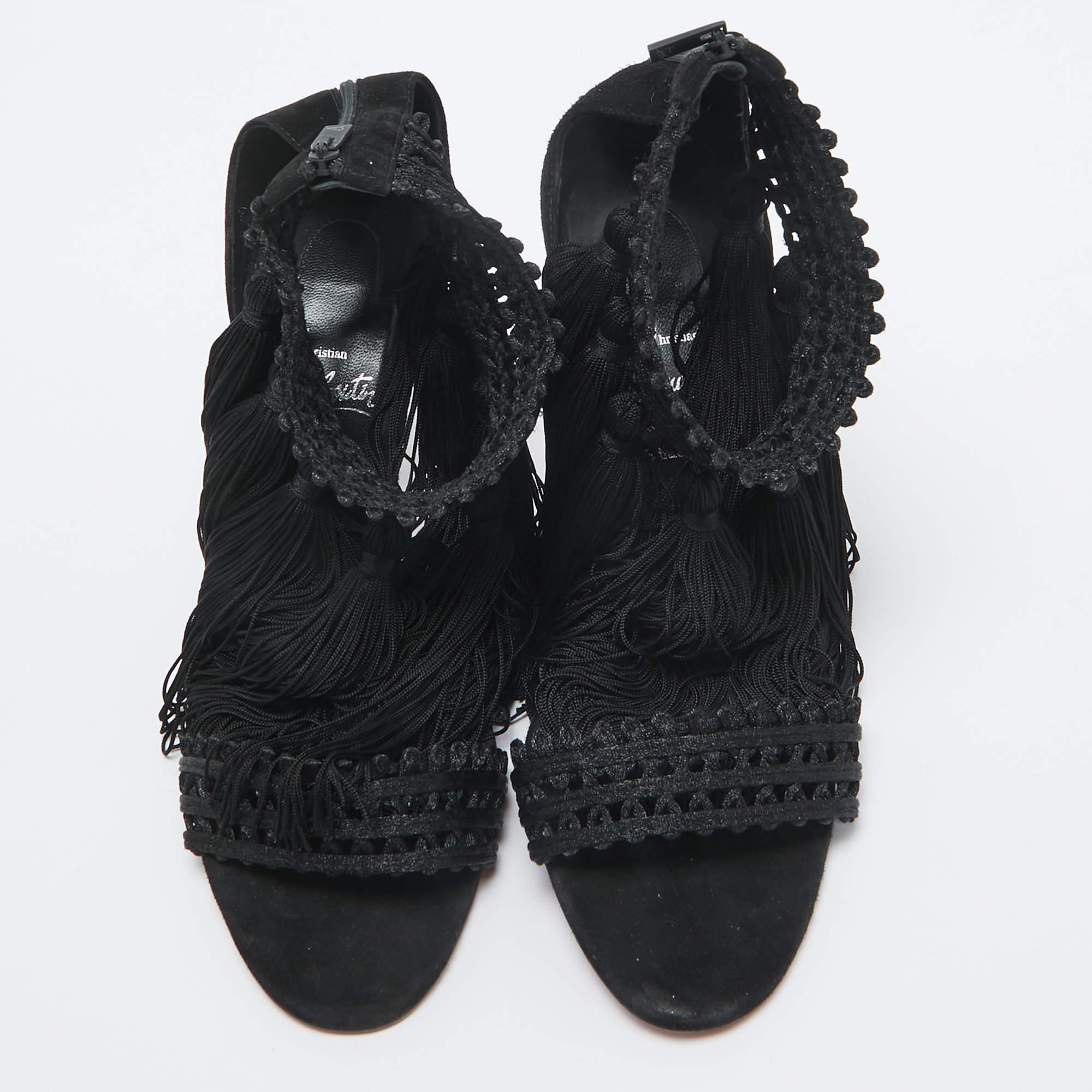 Noir Christian Louboutin Sandales Palma Macrame noires en dentelle et daim, taille 40 en vente