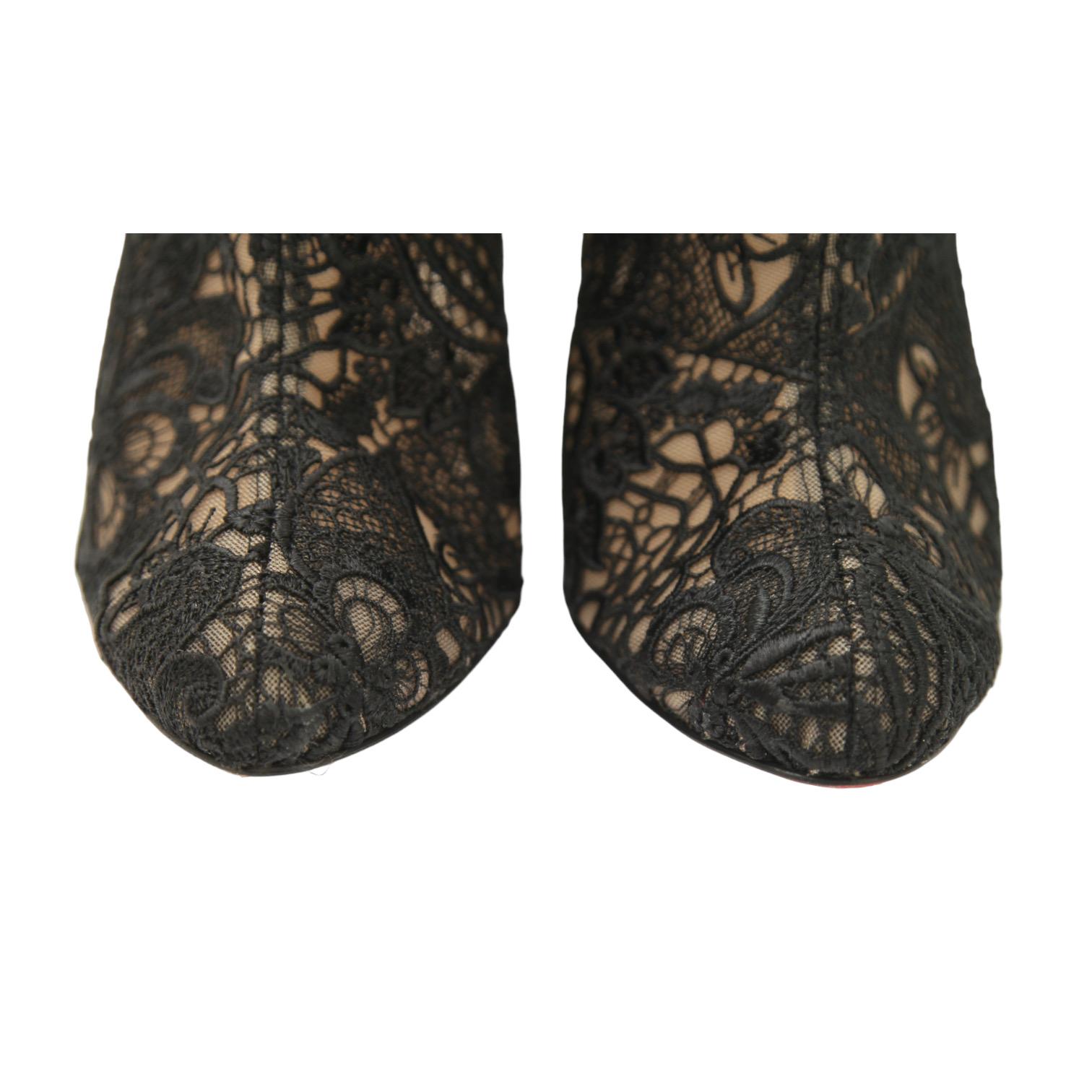 CHRISTIAN LOUBOUTIN Bottines noires en dentelle MISS TENNIS 100 en cuir 38,5 Excellent état à Hollywood, FL