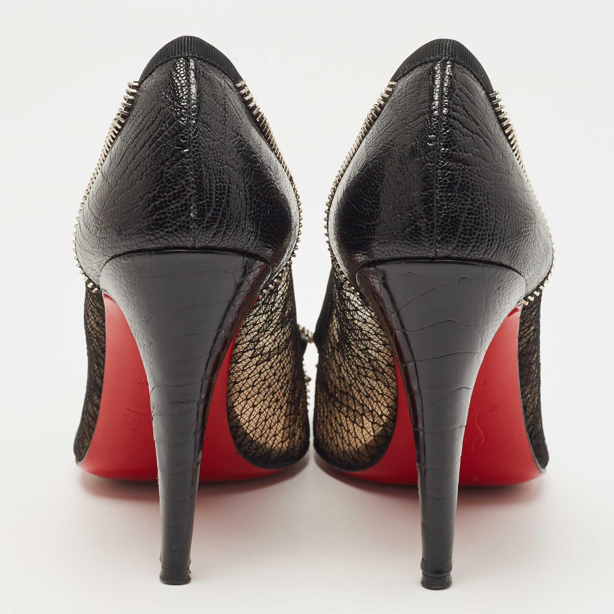 Christian Louboutin Black Leather and Lace Candy Spiked Pumps Size 38 In Good Condition For Sale In Dubai, Al Qouz 2