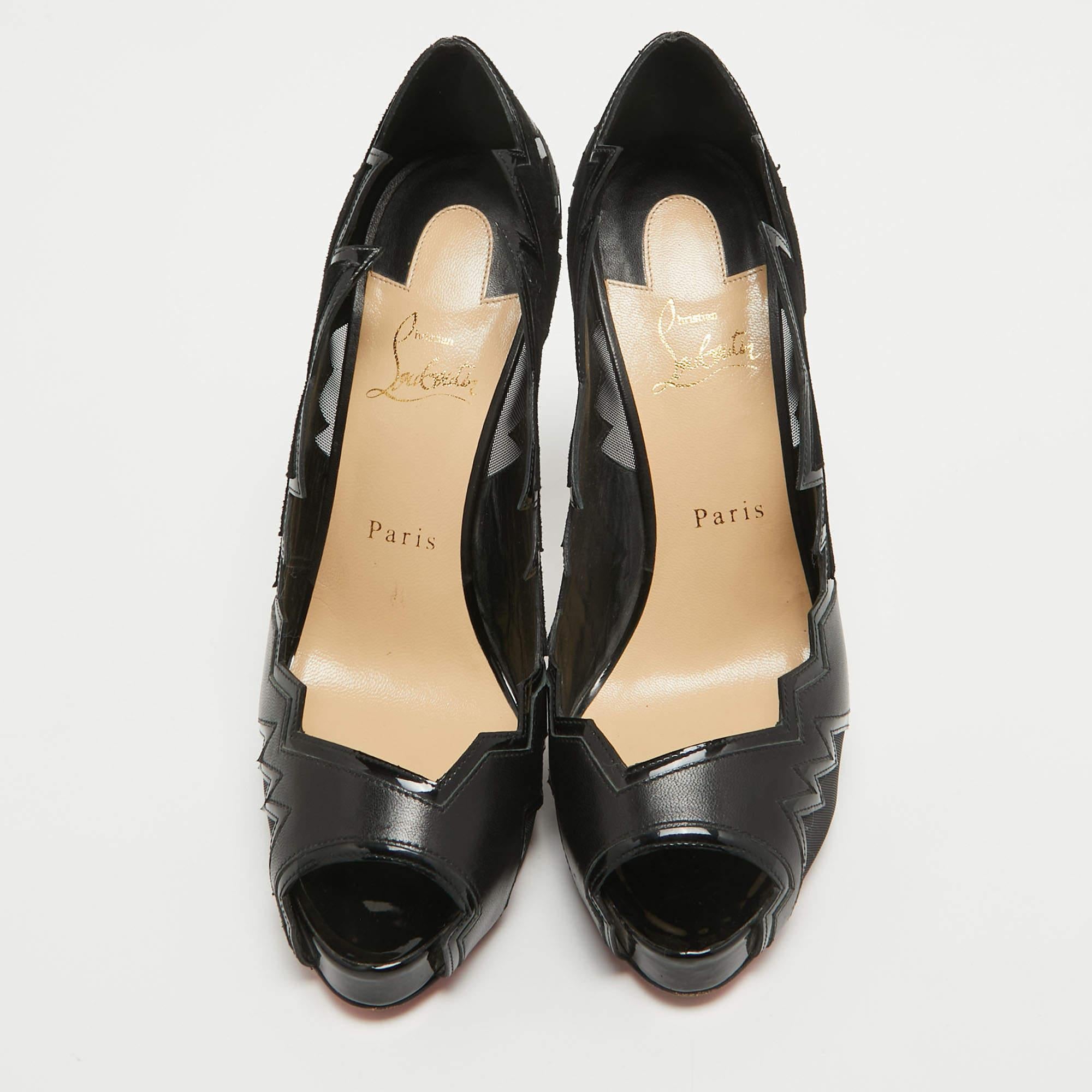 The fashion house’s tradition of excellence, coupled with modern design sensibilities, works to make these pumps a fabulous choice. They'll help you deliver a chic look with ease.

