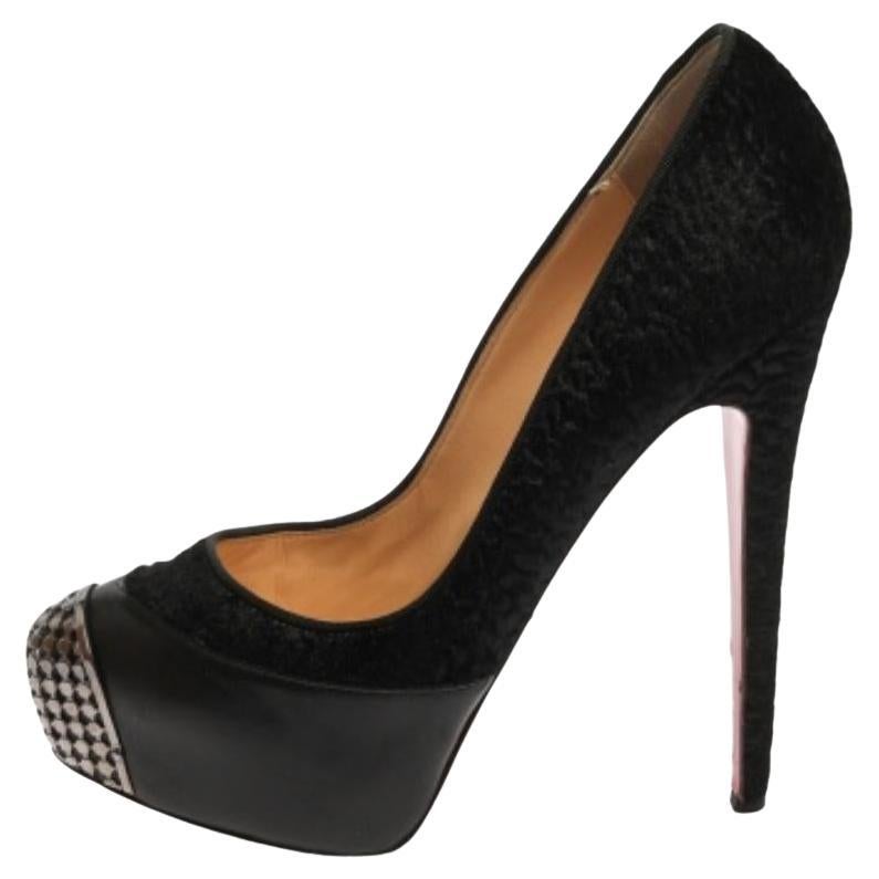 Christian Louboutin Black Leather And Pony Hair Maggie Platform Pumps Size 38 For Sale