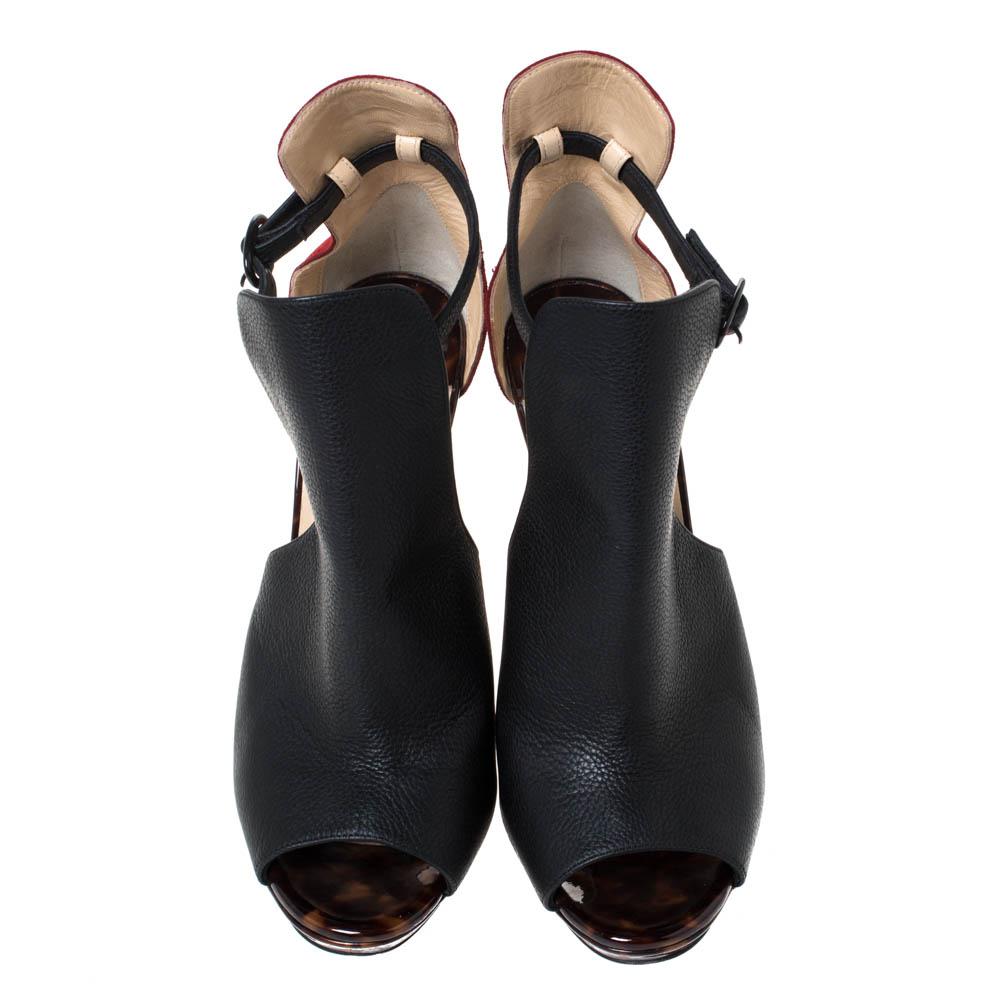 Christian Louboutin Black Leather and Suede Barabara Cutout Ankle Boots Size 38 In Good Condition In Dubai, Al Qouz 2