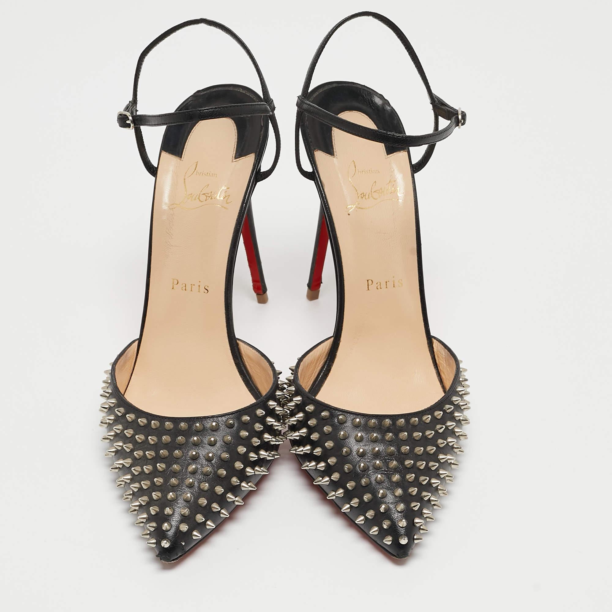 Christian Louboutin Black Leather Baila Ankle Strap Pumps Size 40 In Good Condition For Sale In Dubai, Al Qouz 2