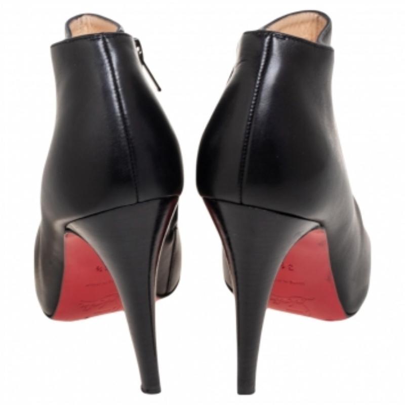 Christian Louboutin Black Leather Belle Ankle Boots Size 36.5 Pour femmes en vente