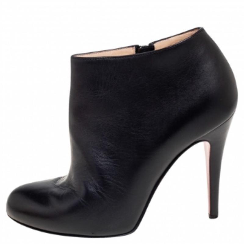 Christian Louboutin Black Leather Belle Ankle Boots Size 36.5 en vente 2