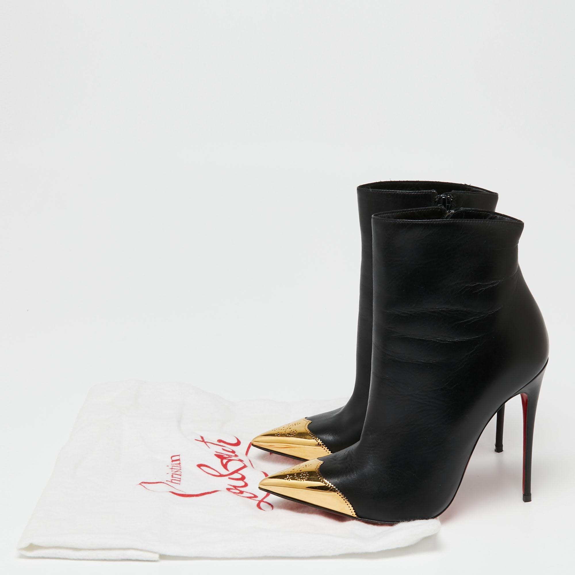 Christian Louboutin Black Leather Calamijane Pointed-Toe Ankle Booties Size 35.5 4