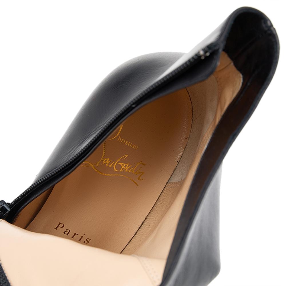 Christian Louboutin Black Leather Calamijane Pointed Toe Length Boots Size 37.5 In New Condition In Dubai, Al Qouz 2