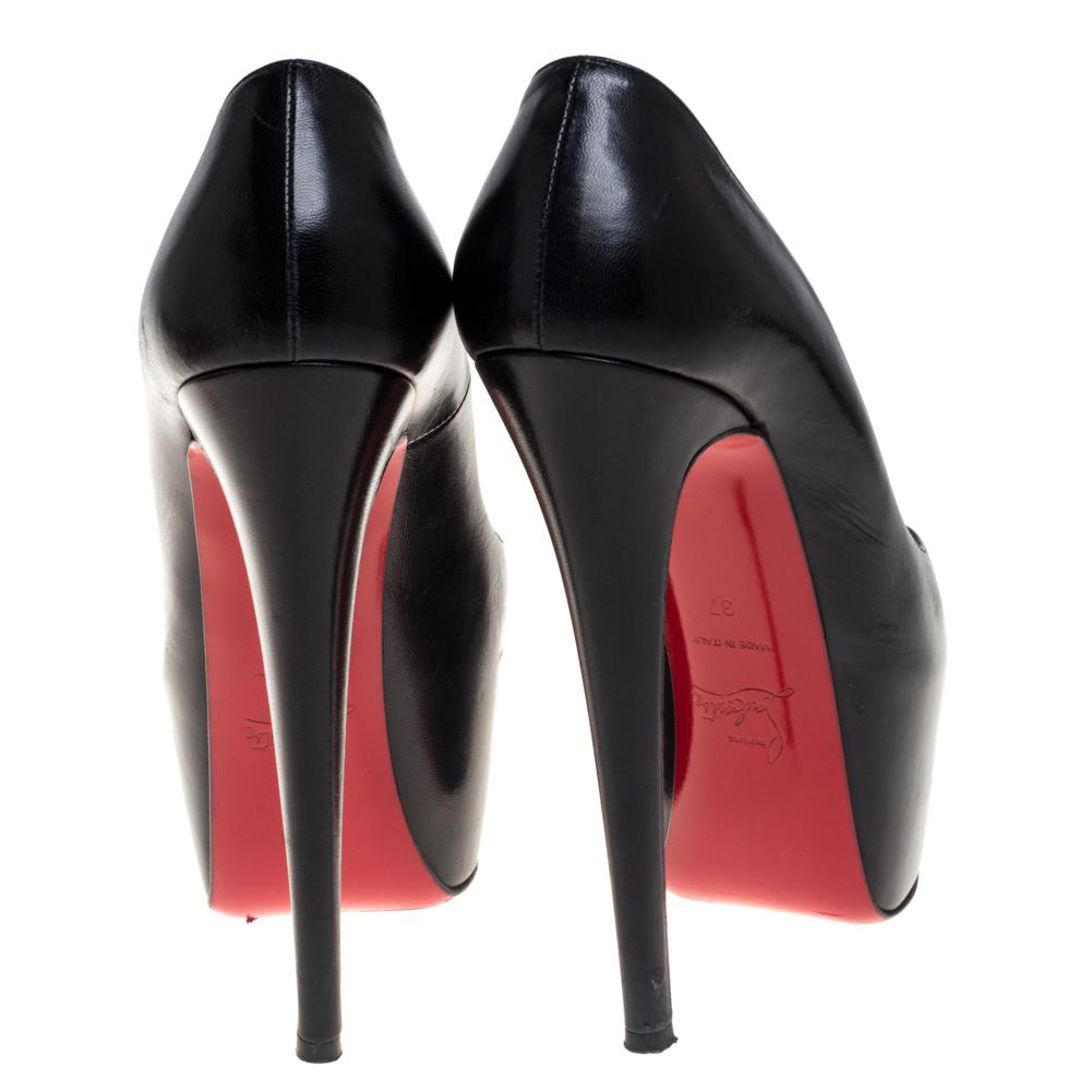 Christian Louboutin Black Leather Daffodile Platform Pumps Size 37 In Good Condition In Dubai, Al Qouz 2